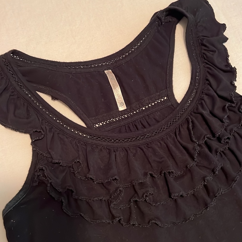 Black Ruffled Tank Top - Picture 2 of 5